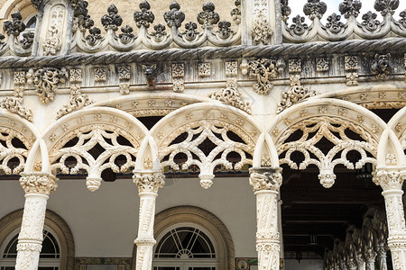 细节BussacoPalace旅馆详情这是19世纪末以新Manueline建筑风格造的豪华酒店位于葡萄牙中部Coimbra附近新图片