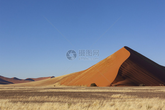 的旅行风景纳米比亚布沙漠Sossusvlei附近NamibNaukluft公园的沙丘该地区有一些世界上最高的沙丘图片