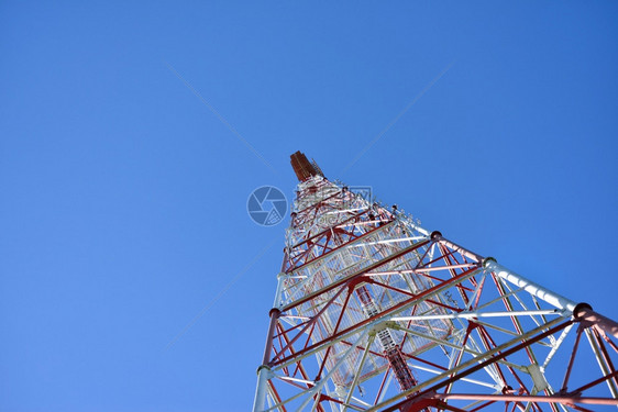 用于传输电视信号的有阳光电讯塔用来传送电视信号的天空一种收音机图片