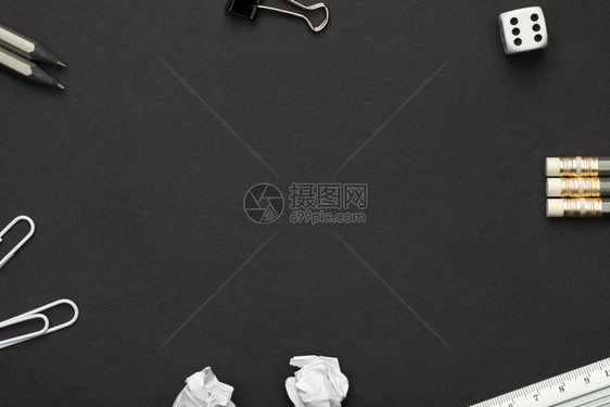 黑纸背景的办公附件最小样式复制空间顶面视图Name边界统治者夹子图片