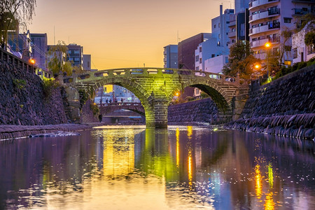 日出本九州长崎市中心天线城风景与Megane光辉桥风景优美旅行图片