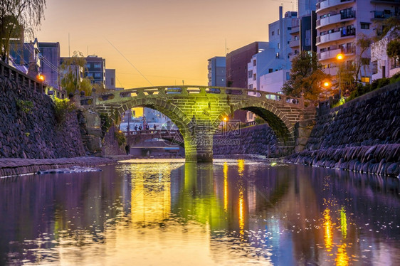 日出本九州长崎市中心天线城风景与Megane光辉桥风景优美旅行图片