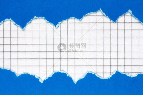 带平面纸背景的撕破蓝色纸框床单粗糙的质地图片