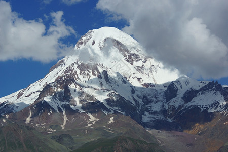 目的地旅游兹敏达卡别克山Stepantsminda格鲁吉亚欧洲图片