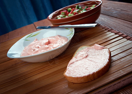 面包沙拉Taramasalata是希腊和土耳其的开胃菜希腊语图片