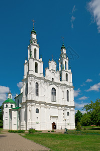Belorussia博洛茨克市圣索菲亚大教堂阳光建筑学叉图片