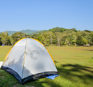 公园露营帐篷图片