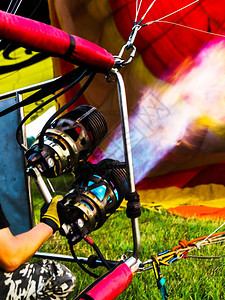 垂直气球绘制背景的垂直膨胀气球画背景观假期燃料图片
