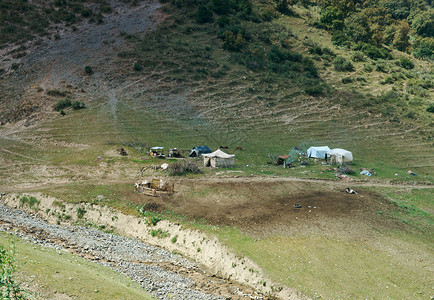 吉尔斯坦西部贾拉勒阿巴德地区山公路贾拉巴德美丽的户外图片