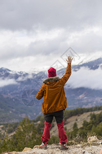 幸福人与之间洋得意天空山背景图片