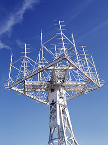 已收到电信天线通过其传输或接收信号的结构传送哪一个图片