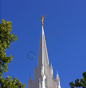 圣迭戈摩门寺的天使莫罗尼雕塑像美利坚合众国圣地亚哥CA加利福尼亚桑摩门教图片