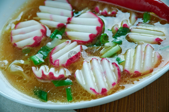 萝卜辣椒PosoleRapido传统汤墨西哥香菜图片