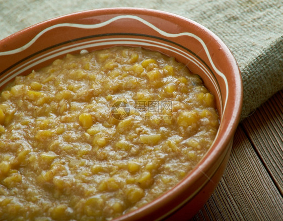 BryjaSlush一种稀有的粥或zacierka古德国人凯尔特和斯拉夫的菜品特色根据超熟的豆子或粥制成特征基础食物图片