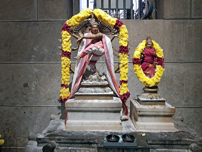 保佑阿什拉姆印度蒂鲁瓦纳马莱RamanaAshram的古老Nataraj雕像纳塔拉吉图片