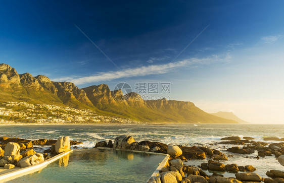 日落时南非十二个使者大西洋波浪自然图片