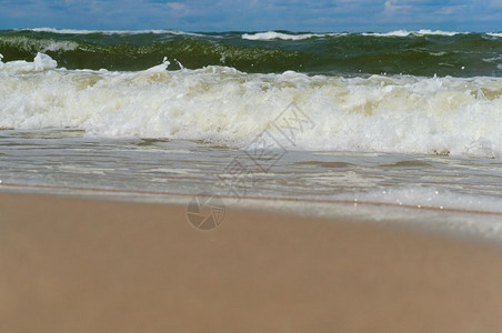 波涛汹涌的海洋图片