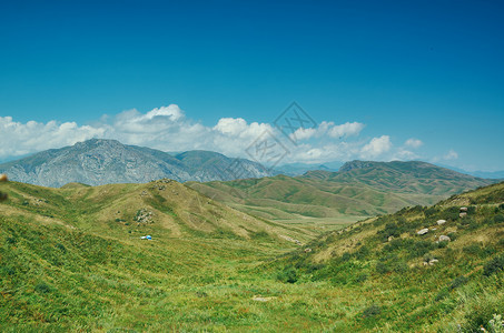 贾拉巴德中央吉尔斯坦西部贾拉勒阿巴德地区山高原景观图片