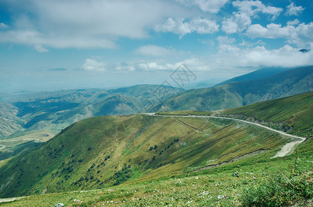 荒野旅行假期吉尔斯坦西部贾拉勒阿巴德地区山高原图片