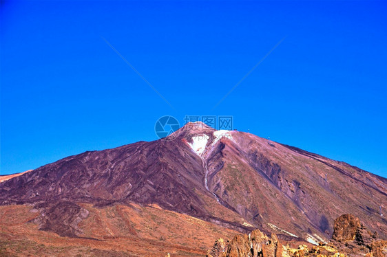 迭层山旅行蓝色的沙漠图片