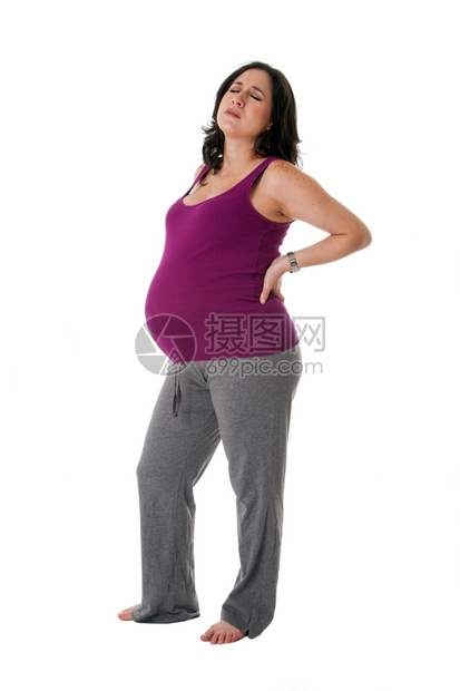 女士美丽的怀孕美丽高加索黑发女人怀着不舒服的表情将她抱在后面发烧白种人图片