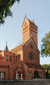 地标宗教圣西蒙罗马天主教堂和白俄罗斯明克HelenaRedChurch树木图片