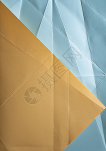 三角形数据潘通纸质几何形状和张上的数字硬天然光折纹和皱纸面上的几何形状和图象图片