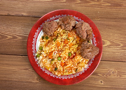 乔洛夫大米也被称为rsquoBeenachinrsqua是西非许多地区流行的菜盘特别是尼日利亚多哥加纳塞拉利昂和比里亚碗非洲人香图片