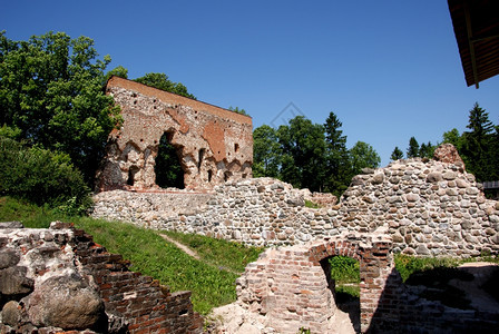 弃13世纪城堡的废墟爱沙尼亚Viljandi历史旅行图片