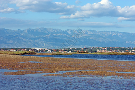 海边城市风景图片