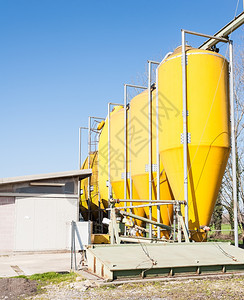 玉米金属乡村的用于储存饲料农用水箱于储存饲料的农用罐图片