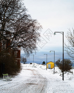 大都市明亮的充满活力垂直冬季小型芬兰城镇街道背景芬兰城市图片