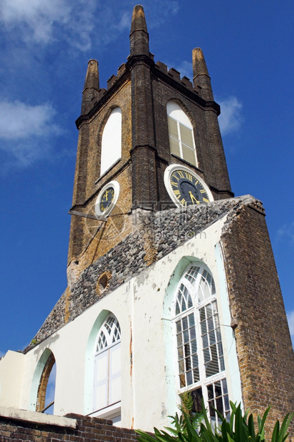 游客加勒比海建造圣乔治长老会教堂的修道院在加勒比格林纳达HuricanIvan岛被摧毁图片