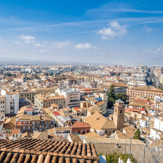 旅游西班牙南部安达卢西亚格拉纳市风景的城观建筑学塔图片