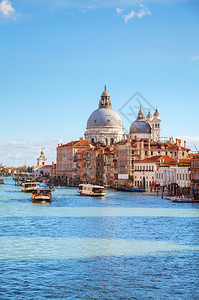 著名的意大利威尼斯圣玛丽亚德拉礼大教堂意利语图片