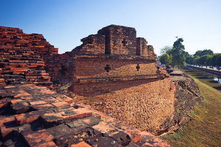 保护废墟泰国北部清迈市古老的砖瓦墙兴趣图片