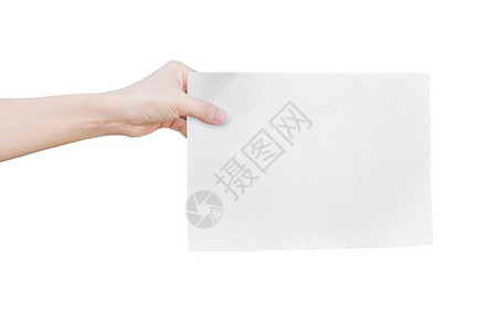卡片使用空手握白纸在色背景与有剪切路径的裁上隔离手臂营销图片