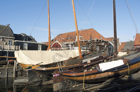 荷兰斯帕肯堡港渔船坞荷兰Spakenburg港口恢复船厂作坊图片