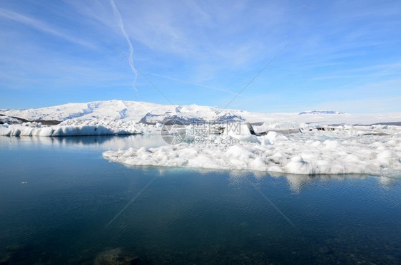 风景支撑场地冰岛美丽的川环礁湖和雪覆盖的景观图片