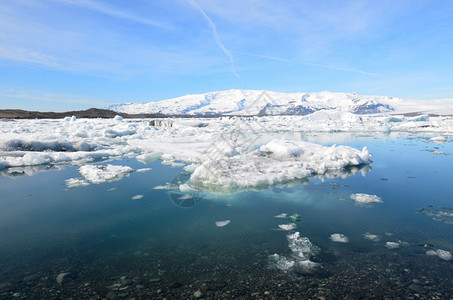 远景公园冰岛川环礁湖中美丽的雪和冰水图片