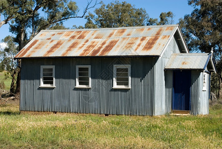 微小的抽象澳大利亚新南威尔士州惠灵顿附近一座小教堂由铁结交建于澳大利亚新南威尔士州惠灵顿附近视窗图片