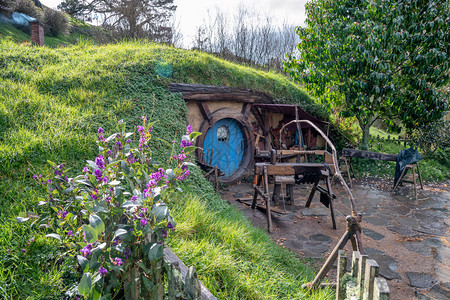 新西兰公园HobbitonWooden家龙旅游酒馆图片