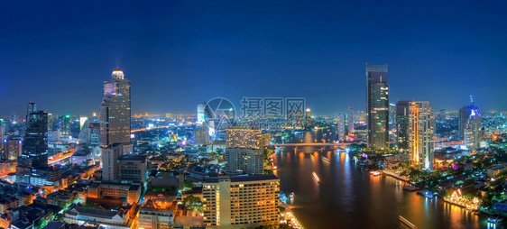 镇是隆曼谷城市风景Bangkok市风景在商业区城市风景中办公室图片