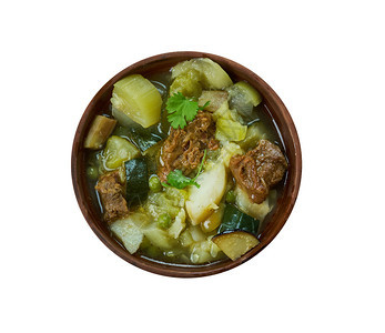 美食午餐洋葱Kchuch亚美尼羔羊和粘土锅中的蔬菜亚美尼烹饪传统各种菜盘TopView图片