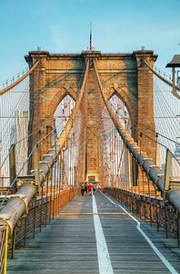 目的地约克2015年9月3日纽约市布鲁克林三号桥位于纽约市Itrrsquokis纽约一座桥梁是美国最古老的悬吊桥之一城市的图片