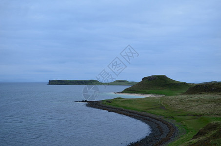 成立在斯凯岛西海岸一带发现了珊瑚海滩和滚动高地山丘风景优美阿尔巴图片