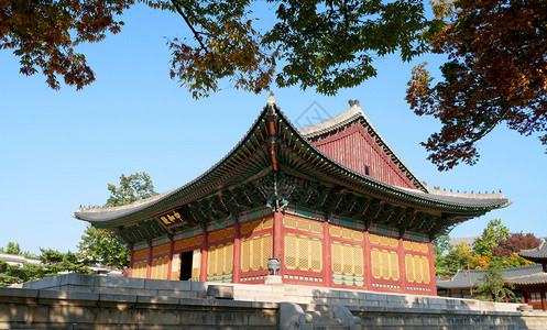 首尔韩国的德松宫是南韩美丽的宫殿之一在南韩的首尔地标古老旅行图片