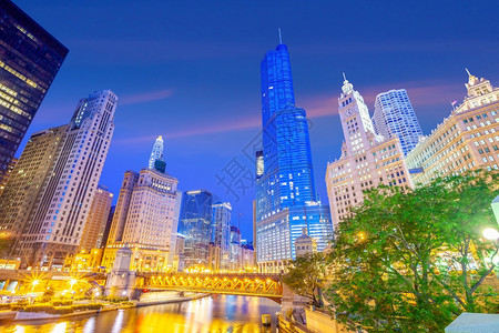 户外美国伊利诺州下市芝加哥天线城风景塔地标图片