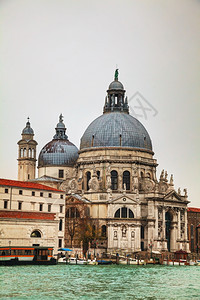 清晨圣玛丽亚德拉礼大教堂欧洲的威尼斯城市图片