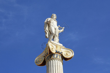 阿波罗的新古典雕像太阳神医学和艺术彩色的再生帕内皮斯蒂米乌图片